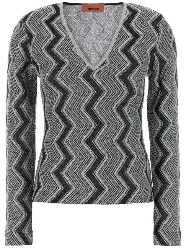미소니 지그재그 V넥 스트레이트 헴 점퍼 DS24WN1WBK042K_S91M5