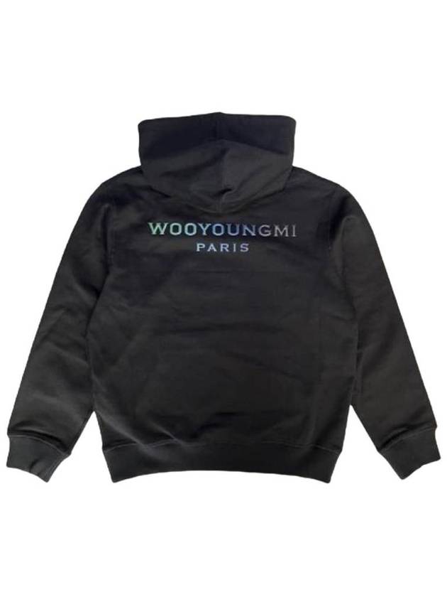 우영미 그래디언트 엠보싱 백로고 후드 티셔츠 블랙   24SS W241TS38736B