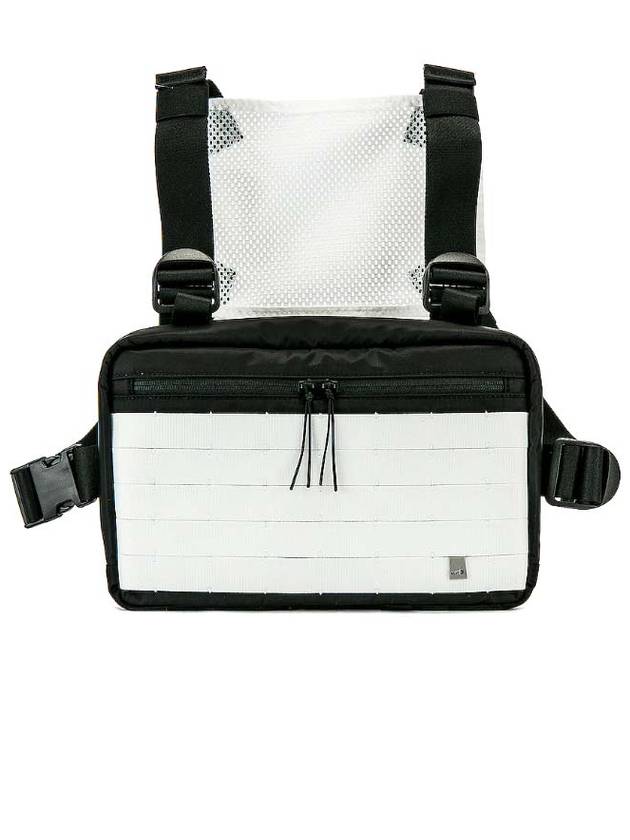 알릭스 1017 ALYX 9SM Punk Chest Rig Bag