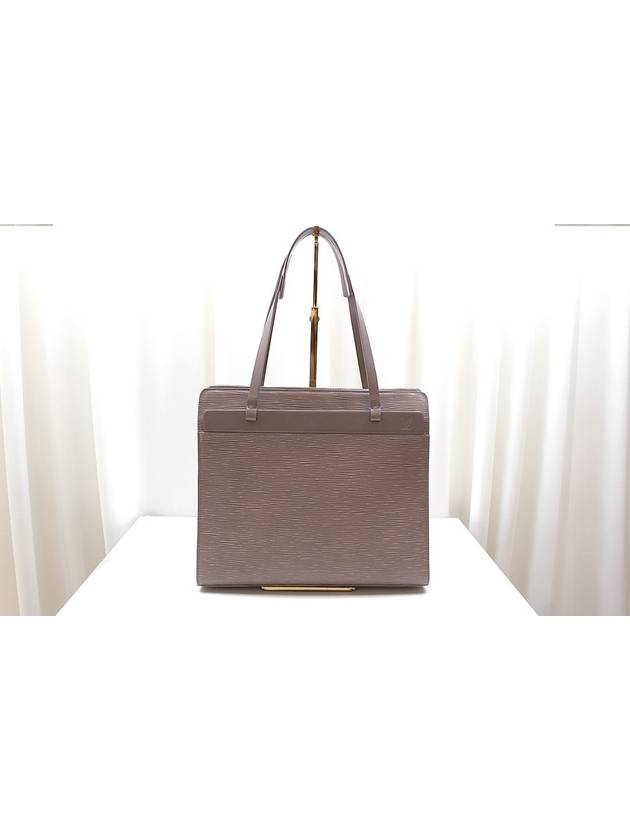 루이비통 라일락 에삐 레더 크로와젯 GM 숄더백 M5250B