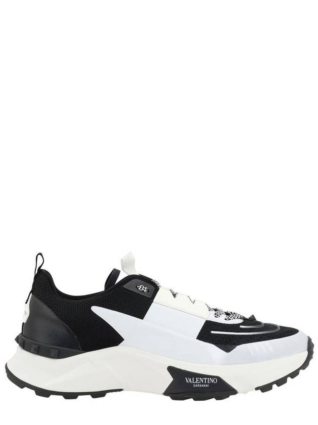 발렌티노 가라바니 트루 액트 로우탑 스니커즈 블랙 화이트