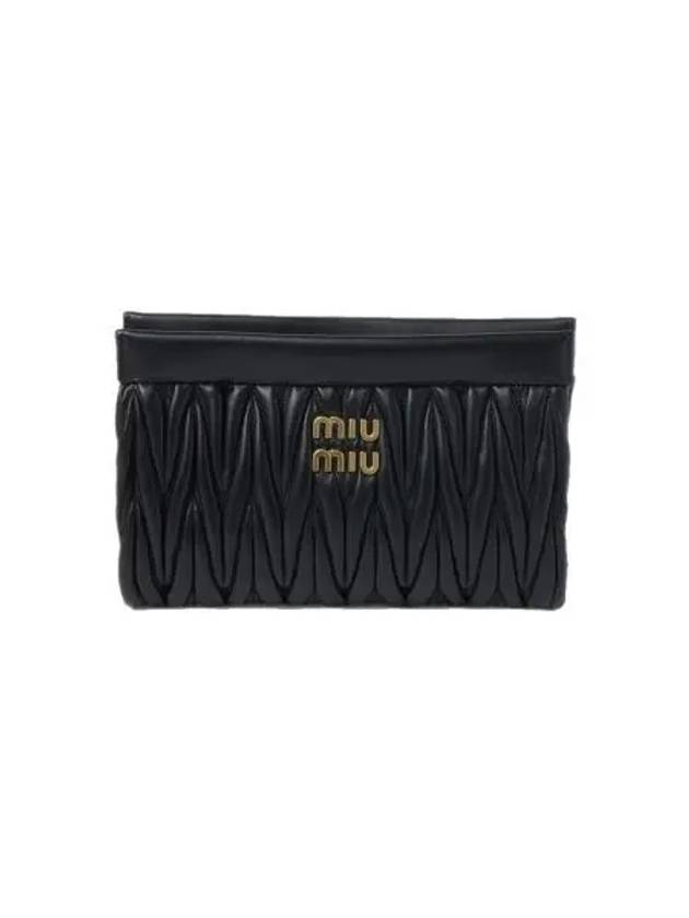 미우 미우 마테라쎄 나파 레더 클러치 블랙 Miu Miu Matelasse Nappa Leather Clutch Black