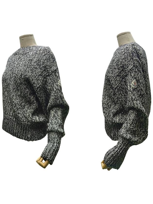 몽클레르 9C00018 M2089 999 여성 로고 패치 블랙 스웨터