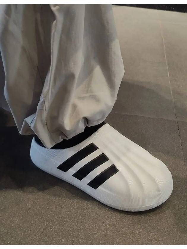 아디다스 아디폼 슈퍼스타 뮬 슬리퍼 화이트 IF6184