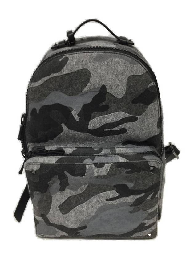 Valentino Garavani 락스터드 집업 백팩