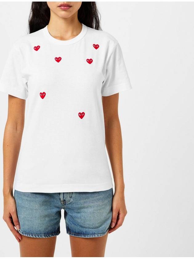 NB20 꼼데가르송플레이 여성 탑 Scattered Hearts T Shirt 686527