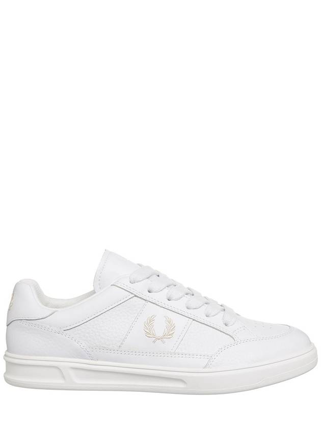 B440 Sneakers