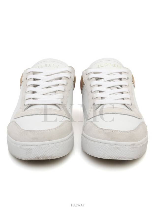 버버리 남성 스니커즈