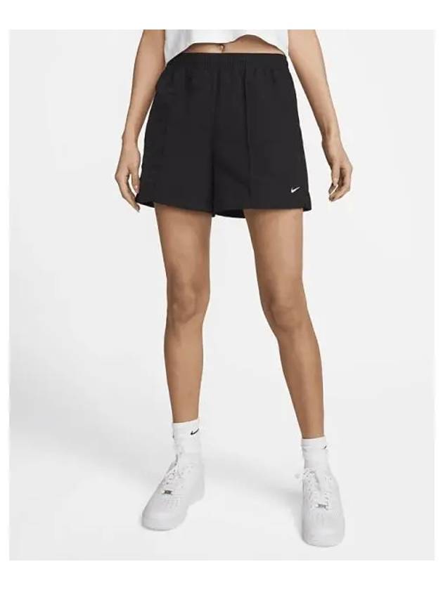 나이키 스포츠웨어 Everything Wovens 우먼 미드라이즈 5인치 쇼츠 반바지 FV6622 010