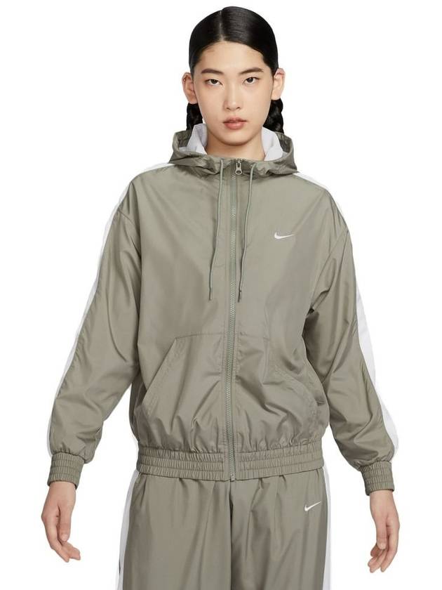 나이키 바람막이 자켓 FV6299 320 올리브 WOMENS M L 아시안핏