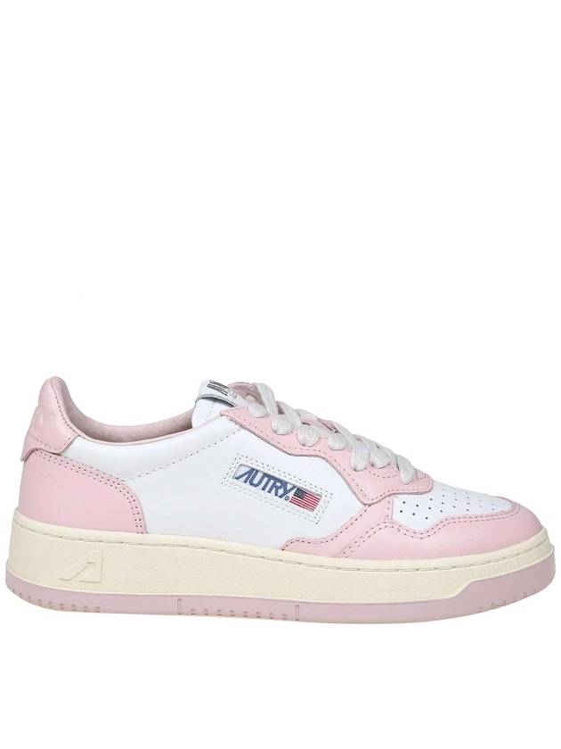 Autry Medalist Leather Sneakers