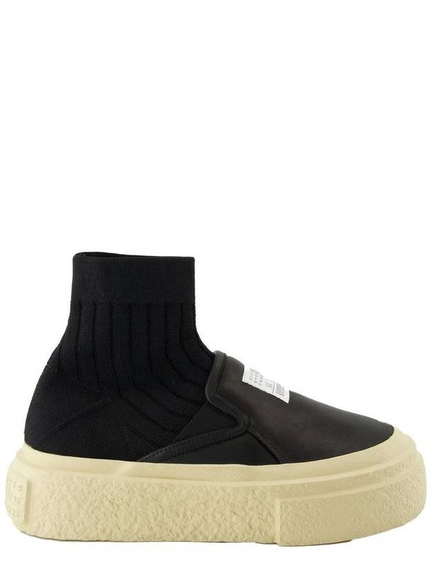 MM6 메종 마르지엘라 8AX 로고 패치 스니커즈