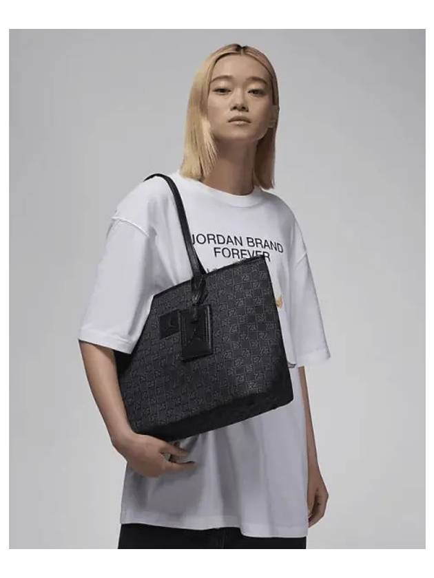 나이키 조던 모노그램 맨즈 토트백 쇼퍼백 가방 32L MM0896 KK2