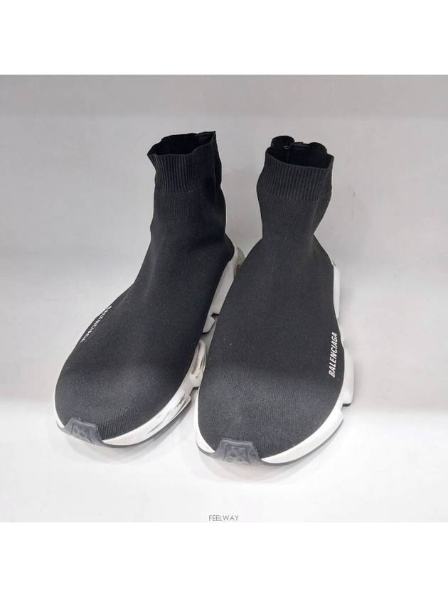 발렌시아가 남성 스니커즈