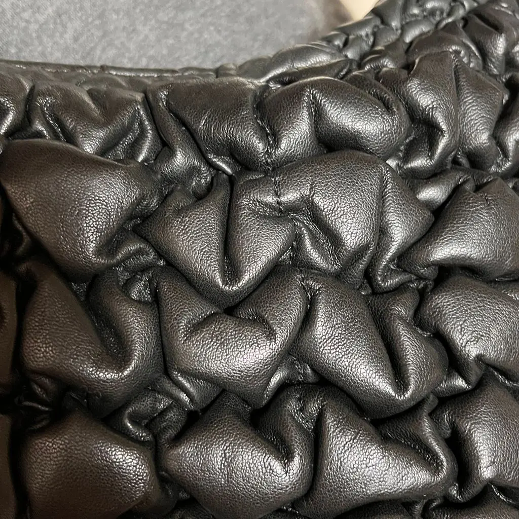 ---의 리뷰 이미지